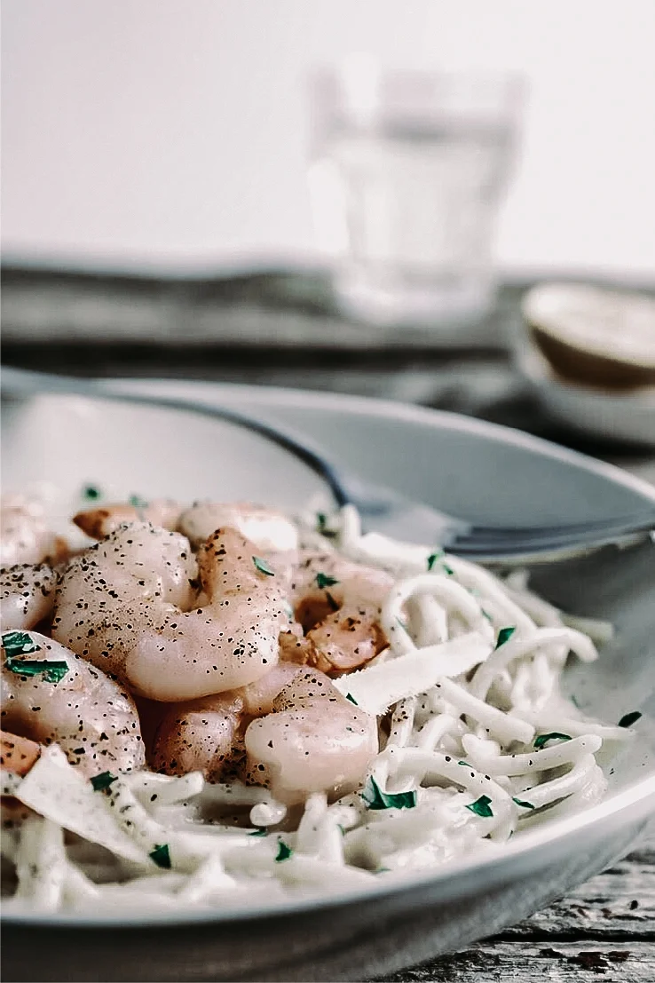 One-Pot Lemon Garlic Shrimp Pasta