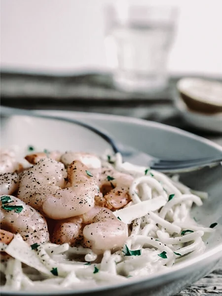 Lemon Garlic Shrimp Pasta