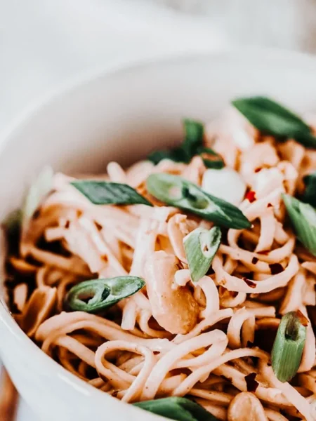 Spicy Thai Peanut Chicken Noodles